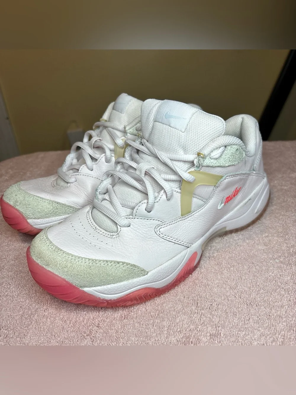 Nike Court Lite 2 Tennis Women's Size 7 Pink Foam White  CJ6781-600